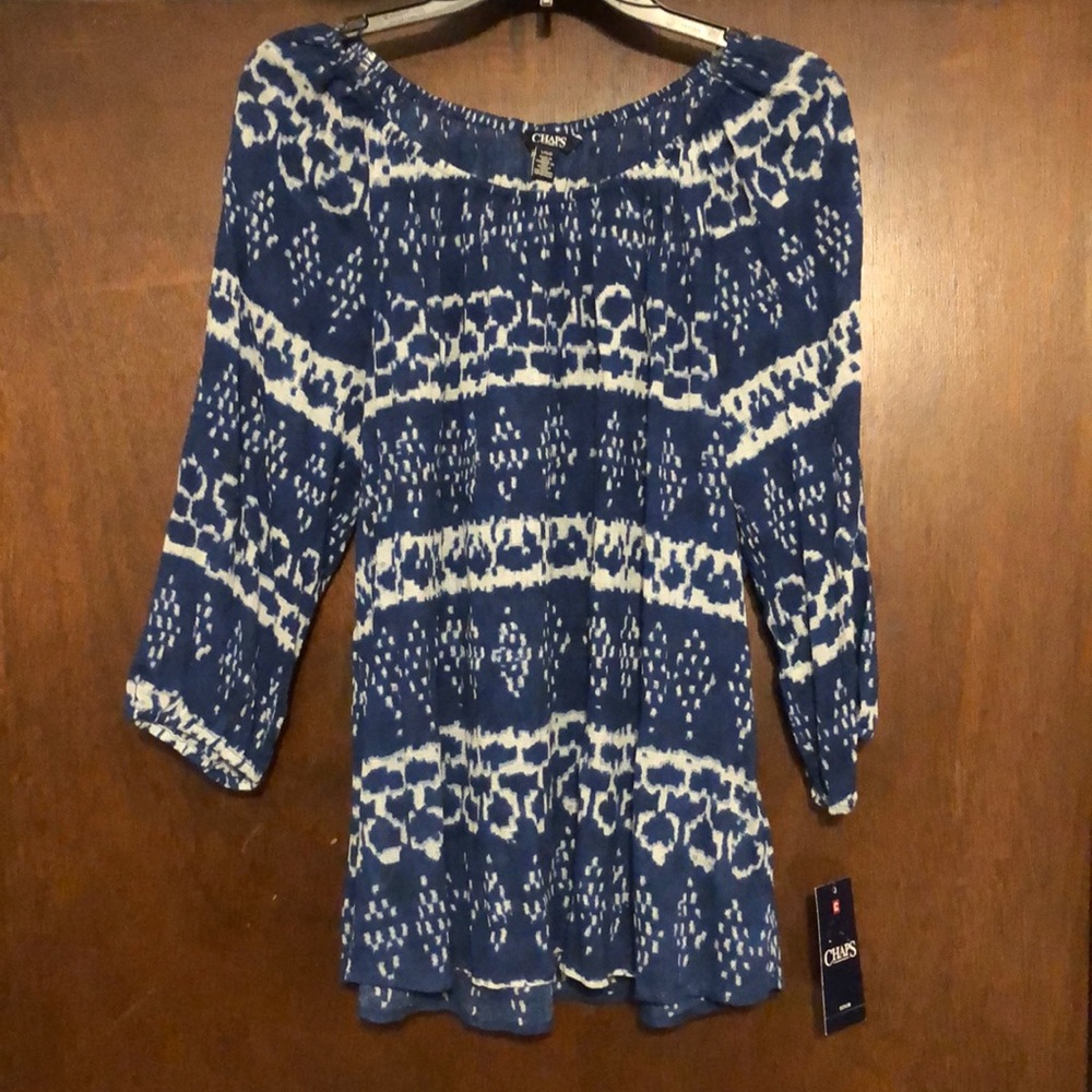 NWT.   Women’s Chaps lightweight top